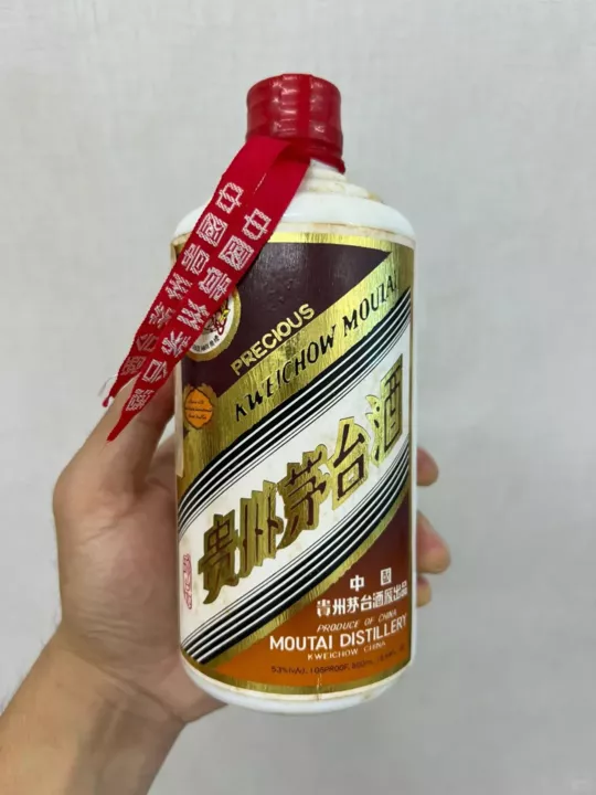 「最近新界舊屋搬遷執嘢，喺士多房搵到幾支老爺酒。問咗幾間回收舖，最後朋友推薦怡和商行，報價最老實而且回收價好靚。師傅準時上門驗收，態度專業仲教我睇年份，現場直接FPS過數，成個過程好放心又快靚正！」